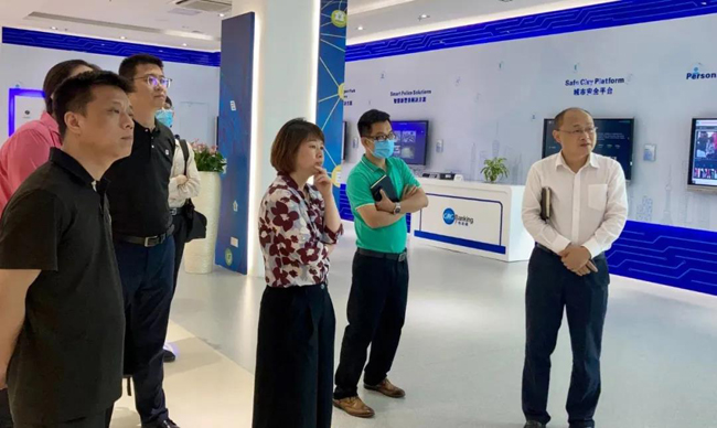 北京國(guó)家金融科技認(rèn)證中心蒞臨廣電運(yùn)通考察調(diào)研